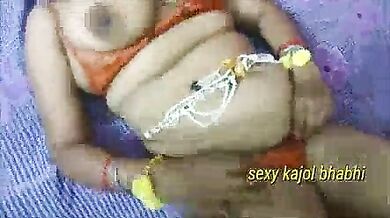 Sexy chachi ki mastram desi blue film