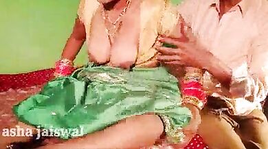 Asha bhabhi ka pati ke boss se desi fuck ka maza