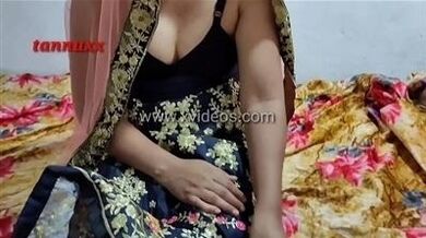 Nangi bhabhi ki padosi se bur chudai ka ashleel porn