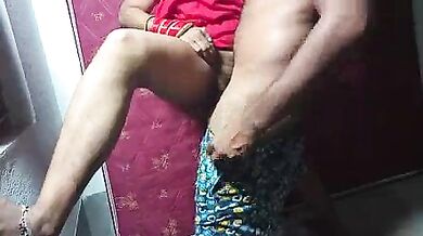 Garbhwati hone ko hot bahu ki jeth se Indian sex masti