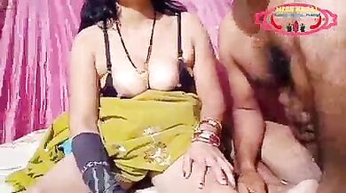 Dost ki hot bibi ki geeli chut ko chodne ki Hindi blue film