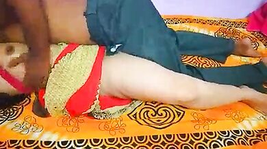 Bhabhi aur padosi ke fuck ka mastram real Indian sex video