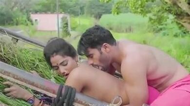 Dehati bhabhi ki chut chudi wali Bihari Bhojpuri LIVE blue film