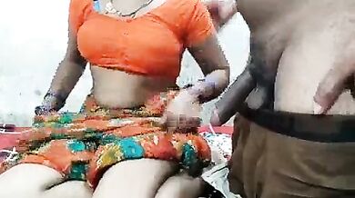 Bihari chudasi bhabhi ne devar se hot Indian sex kiya