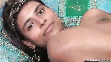 GB road par Punjabi hot randi ke sambhog ki sexy bf