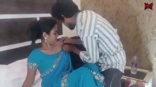 Gandi gandi baat karke mami se desi sex kiya